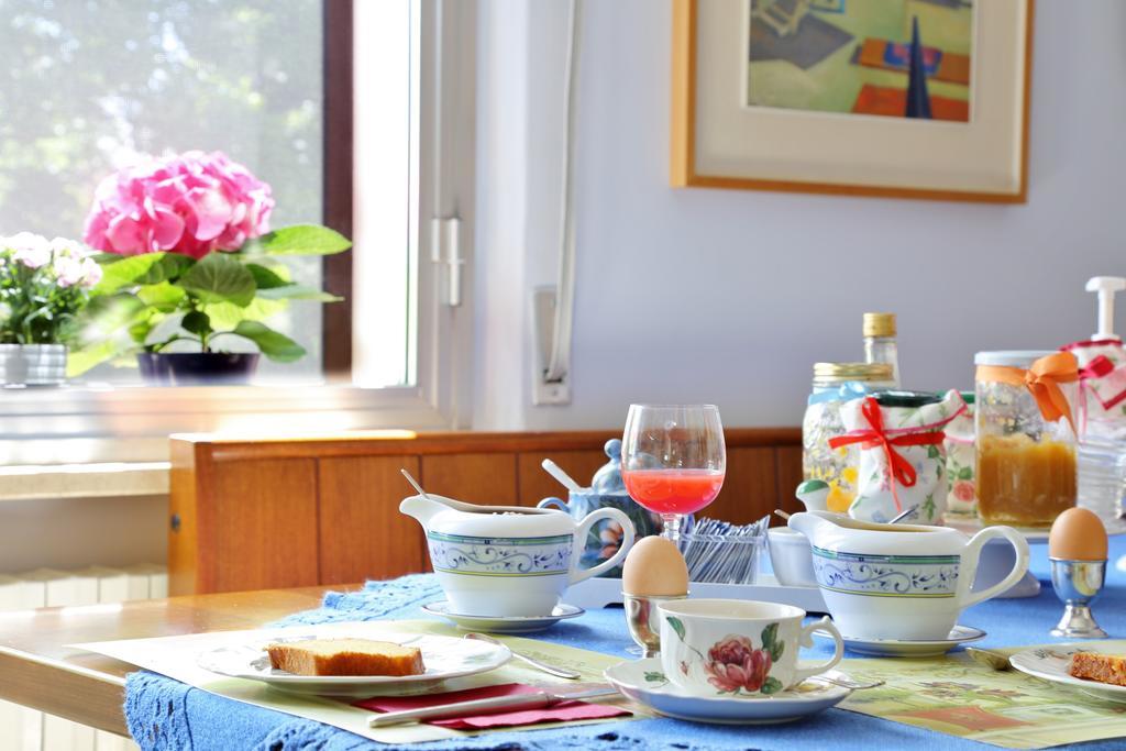 Al Villino Del Sole Bed & Breakfast ฟาโน ภายนอก รูปภาพ